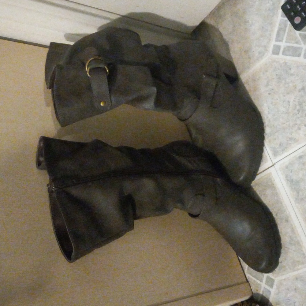 Dark brown boots